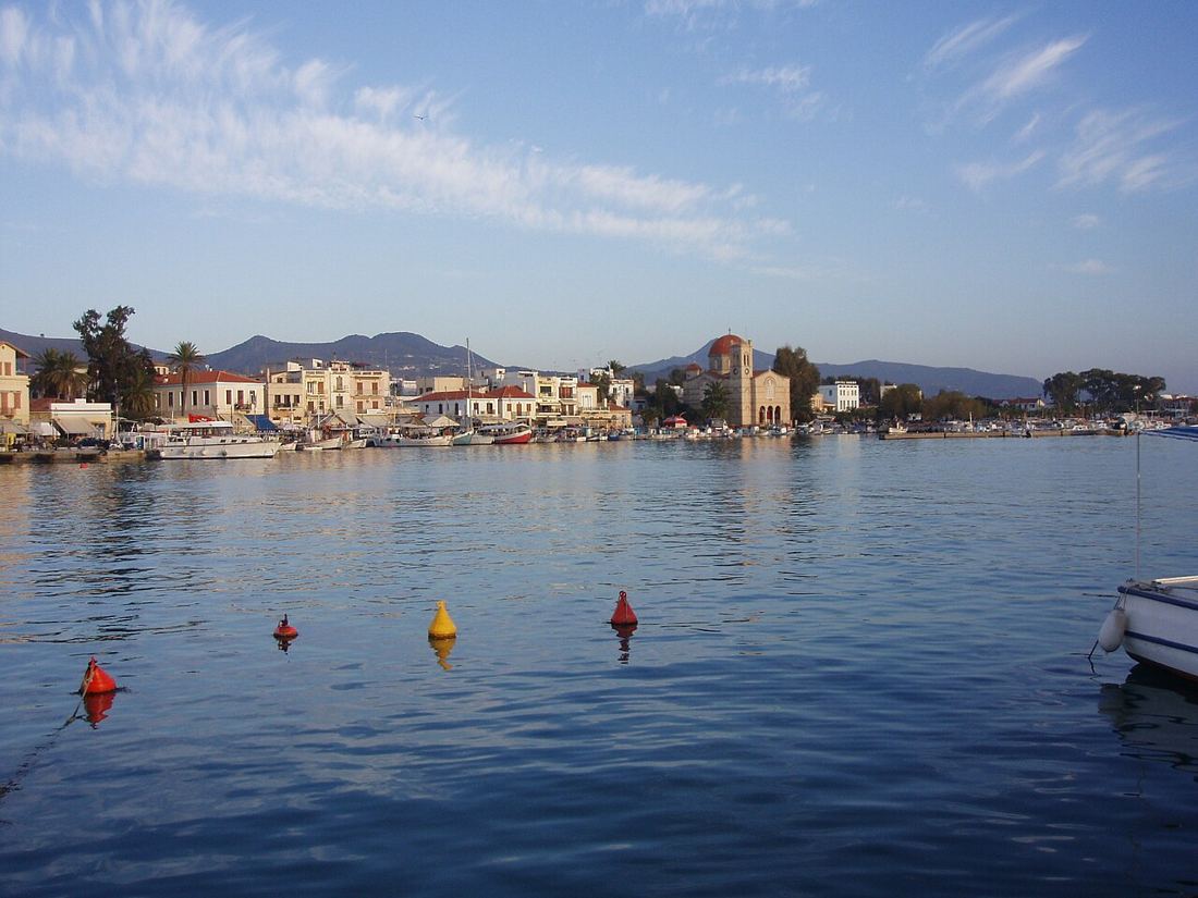 Aegina by ferry photo 2