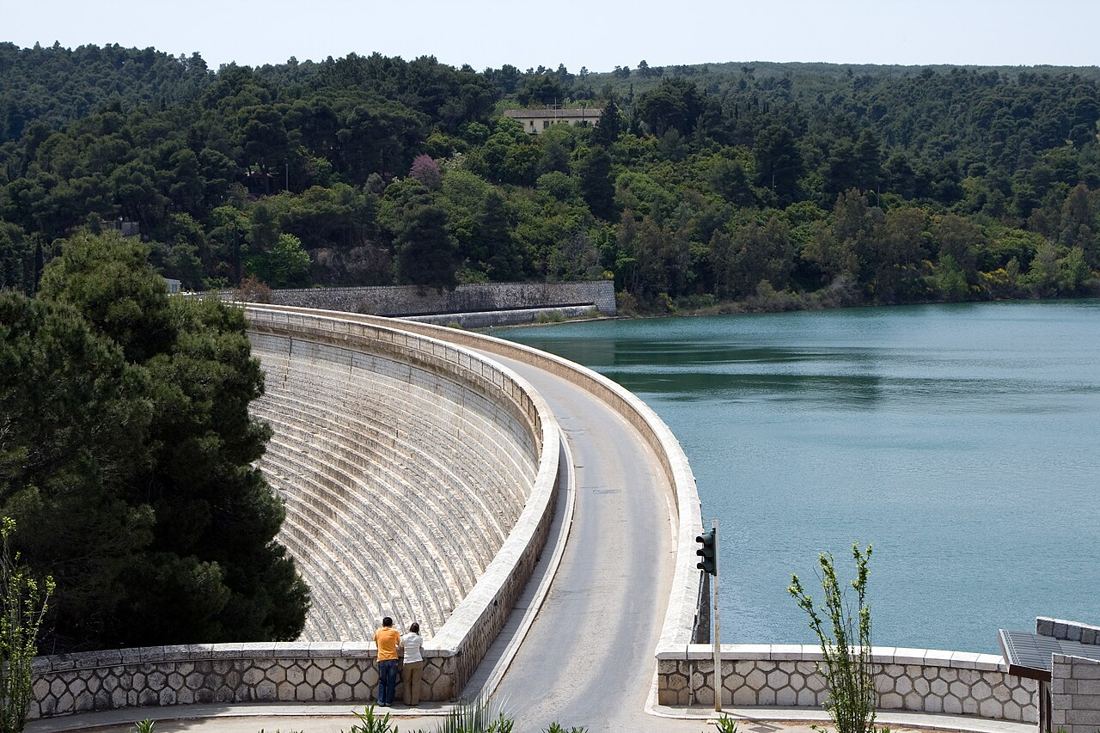 Lake Marathon dam photo 2