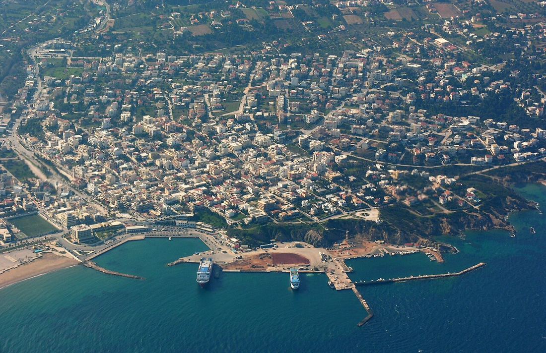 Rafina harbour & fish tavernas photo 1